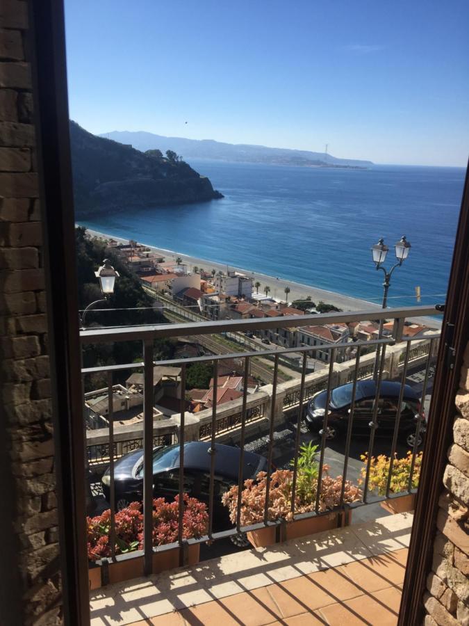 B&B La Bastia Шилла Экстерьер фото